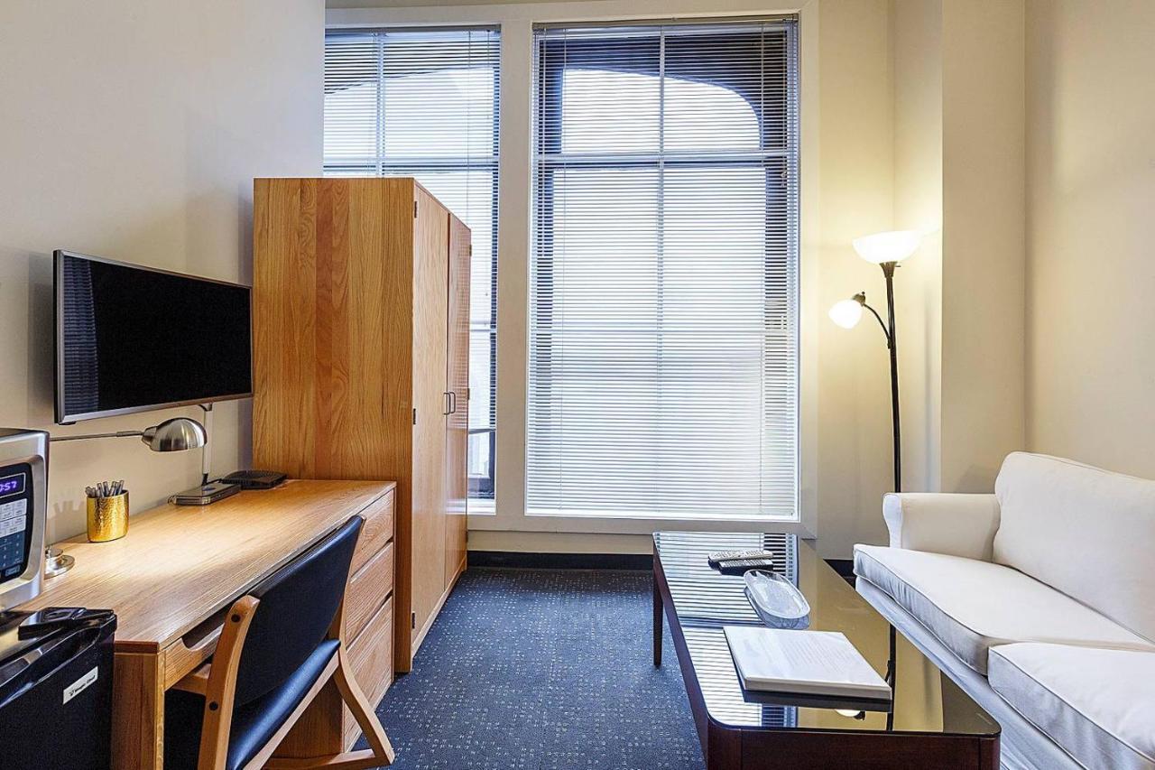 דירות בוסטון Studio Ready 4 Students & Traveling Professionals! 310 מראה חיצוני תמונה