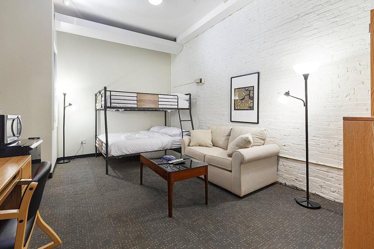 דירות בוסטון Studio Ready 4 Students & Traveling Professionals! 310 מראה חיצוני תמונה